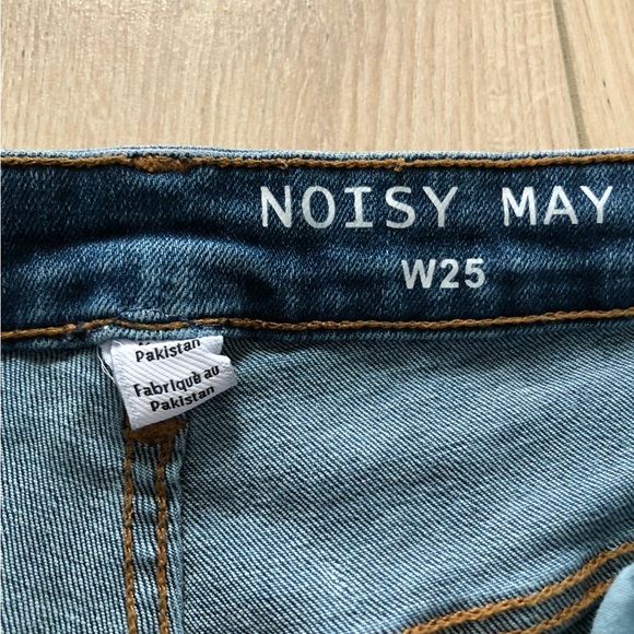 Noisy May High Rise Cropped Flare Jeans - Picture 7 of 14